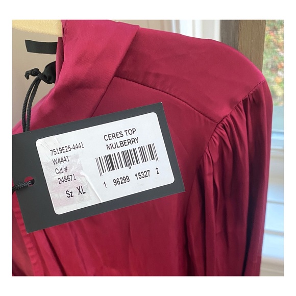 Paige • Mulberry Top • Size XL - Picture 5 of 6